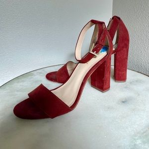 Nine West Heel Sandals ❤️